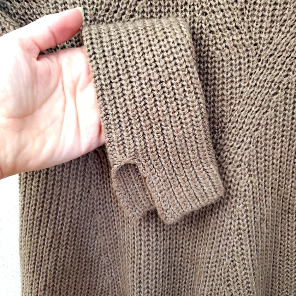 Very J sweater dress with long sleeves. Size small. - Picture 3 of 5